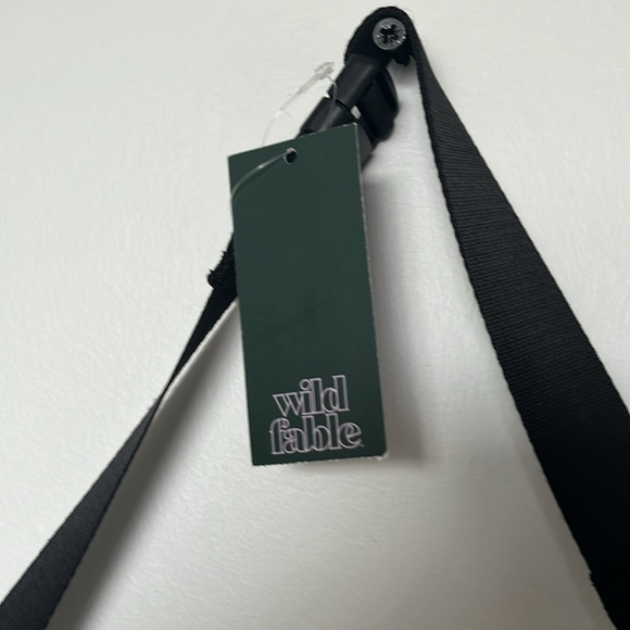 Wild Fable Target Black Crossbody Large Travel Belt Bag, NWT - Picture 5 of 6